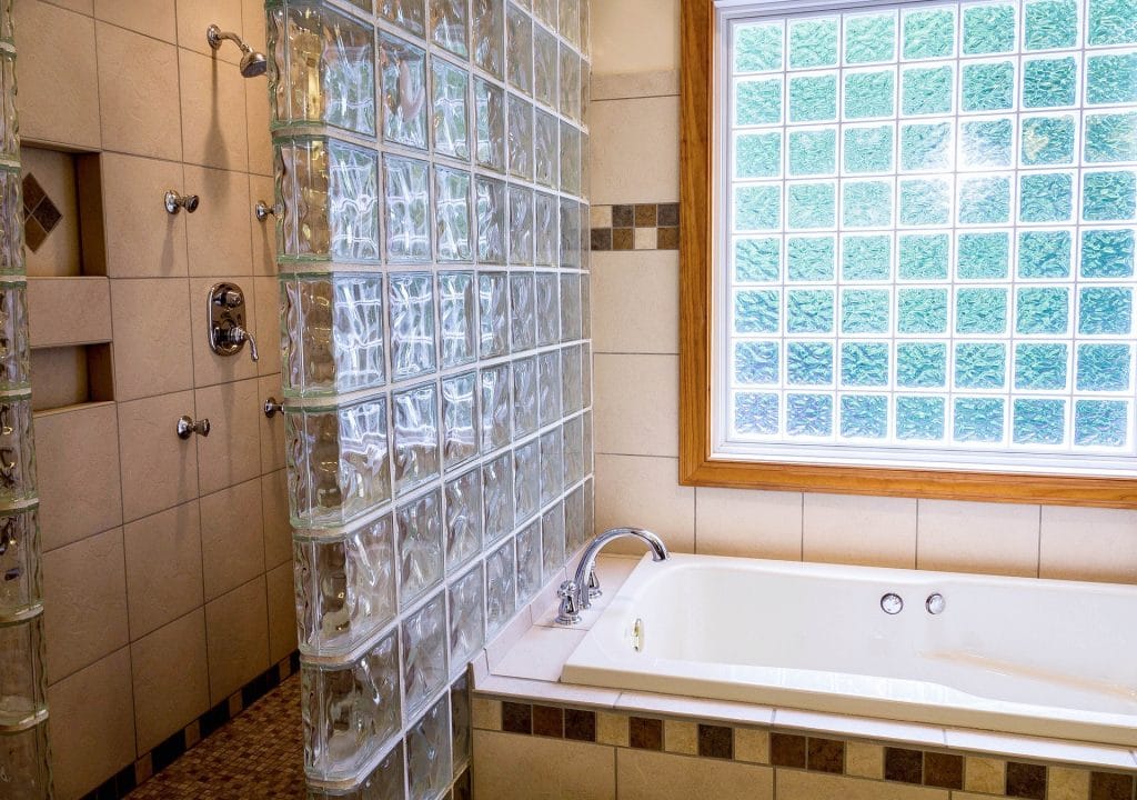 采购产品淋浴，浴缸，浴室，瓷砖，玻璃块