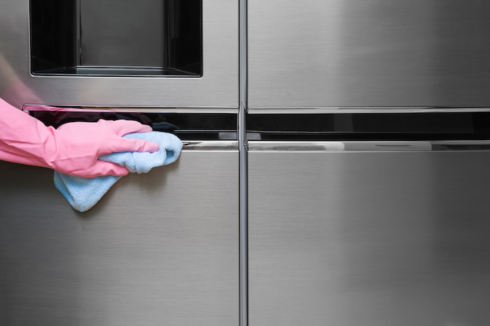 如何清洁不锈钢冰箱